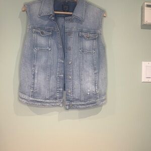 Guess Light Blue Denim Button Down Vest